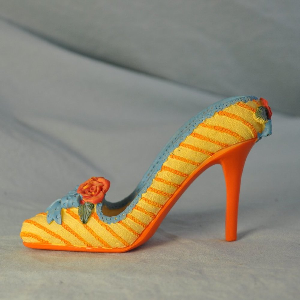 vintage My Treasure fancy shoe figurine yellow orange striped floral (W1001)